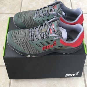 Inov-8 All Train 215 Men’s size 9.5